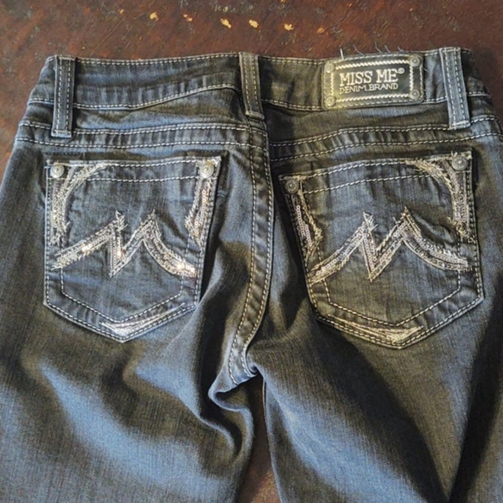 Miss Me woman's skinny jeans black size 28